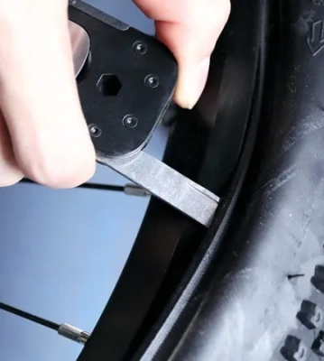 фото Мультитул Xiaomi NexTool KT5557