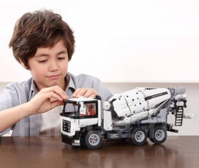 фото Конструктор Xiaomi MITU Engineering Mixer Truck GCJBJ01IQI