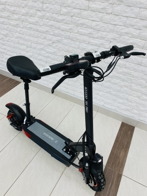 фото Электросамокат Kugoo Kirin M4 Pro 18 Ah фото Электросамокат Kugoo Kirin M4 Pro 18 Ah