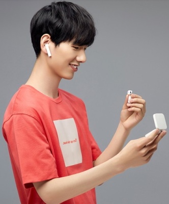 фото Беспроводные наушники Xiaomi Air 2SE Mi True Wireless Earphones (белый)