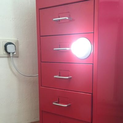 фото Беспроводное зарядное устройство с ночником Xiaomi Yeelight (15W)