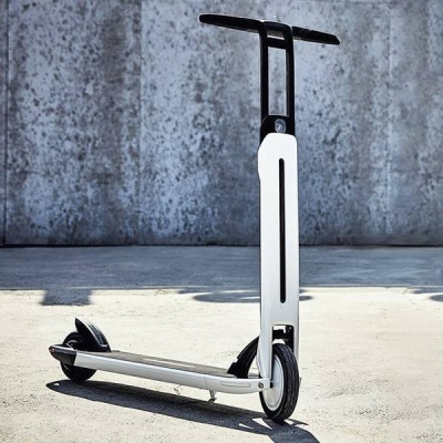 фото Электросамокат Ninebot KickScooter Air T15, белый/черный
