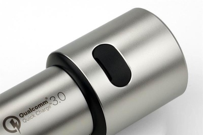 фото Автомобильное зарядное устройство QC3.0 CZCDQ02ZM